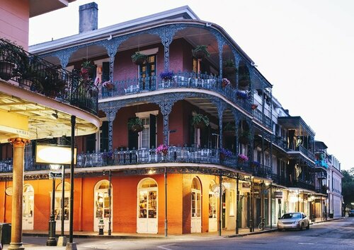 Гостиница Moxy by Marriott New Orleans Downtown French Quarter