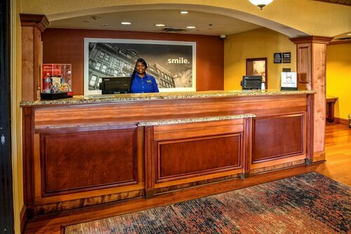 Гостиница Hampton Inn Savannah-I-95-North