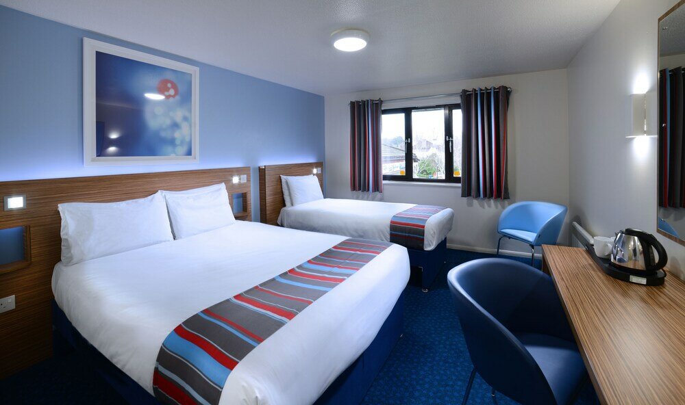Фото Travelodge Dublin Phoenix Park Hotel