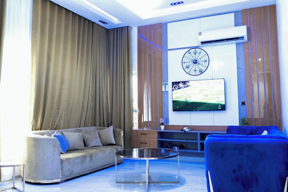 Фото Lisa Suites