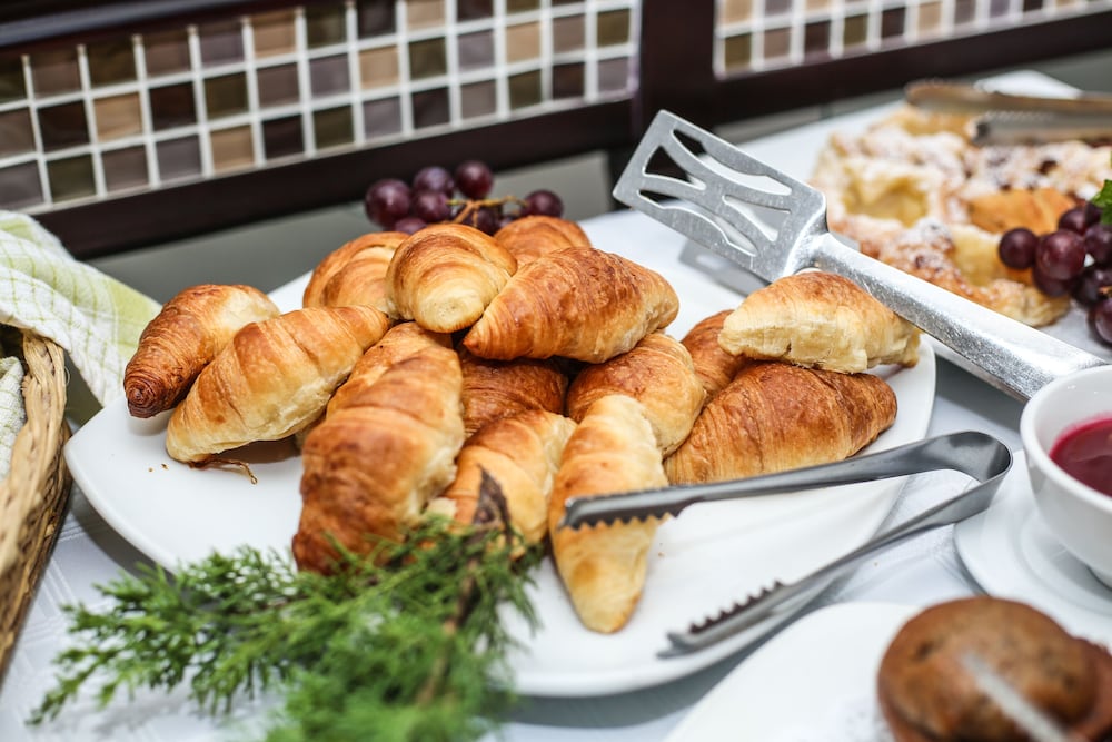 Фото The Bantry Aparthotel by Totalstay