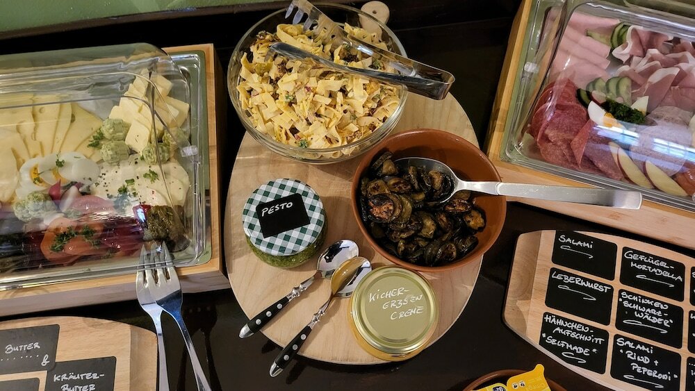 Фото Pension Zur Neuenburg