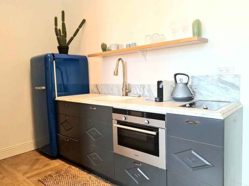 Фото Kubler's House- by Beach Apartments Tlv