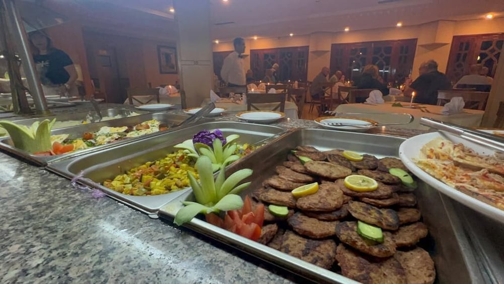 Фото Hotel El Hafsi Tozeur