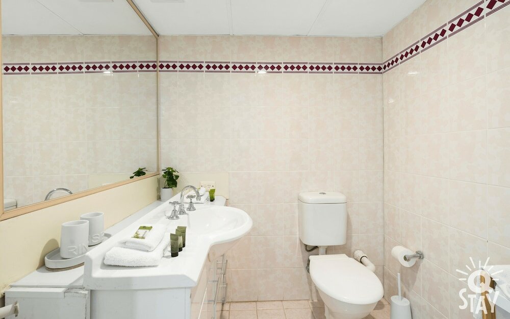 Фото Top of the Mark - Q Stay