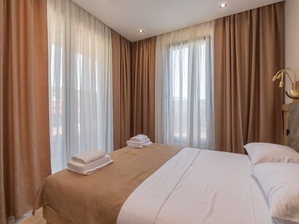 Фото Hotel Diman