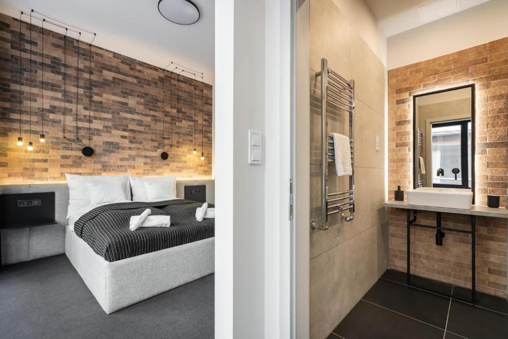 Фото Vaci Boutique Loft Suites by Bqa