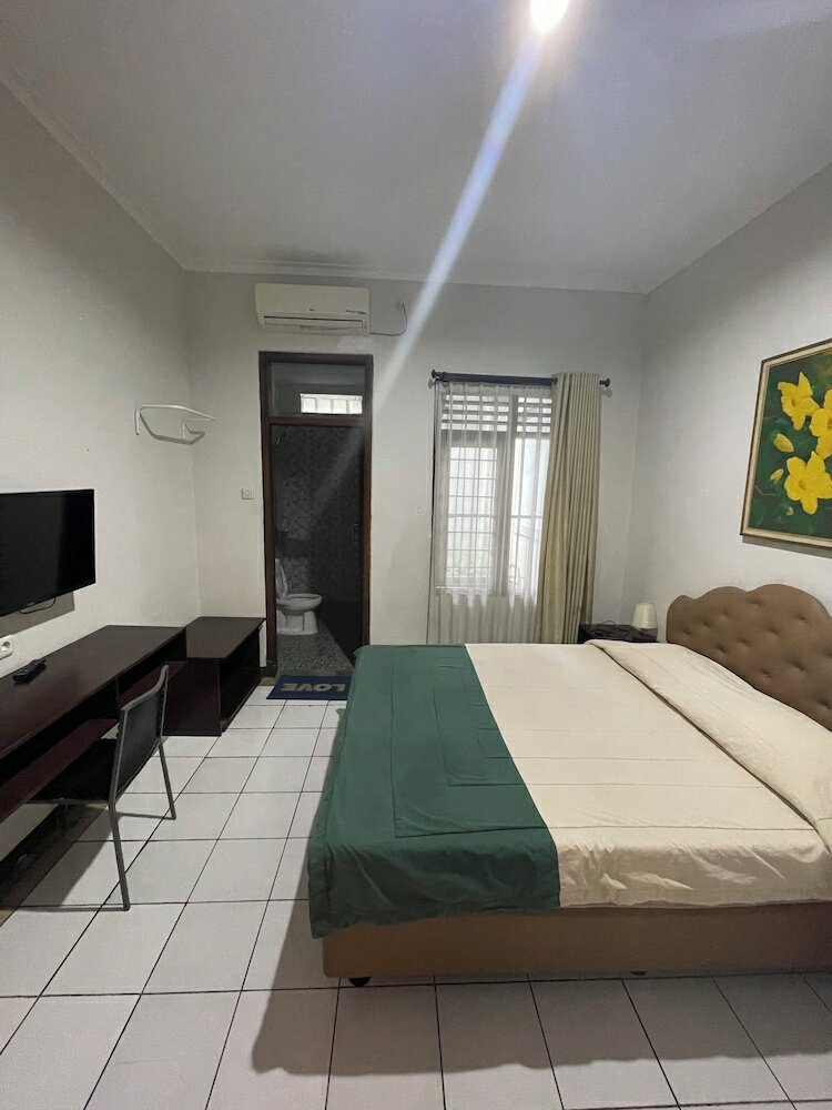 Фото Hotel Gegerkalong Asri