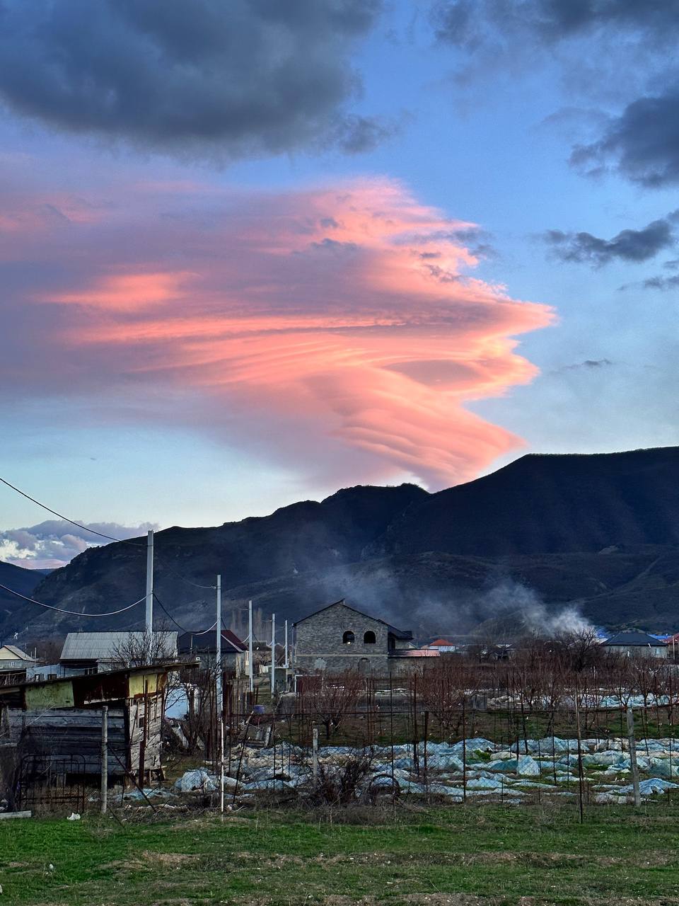 Фото Домик у обрыва