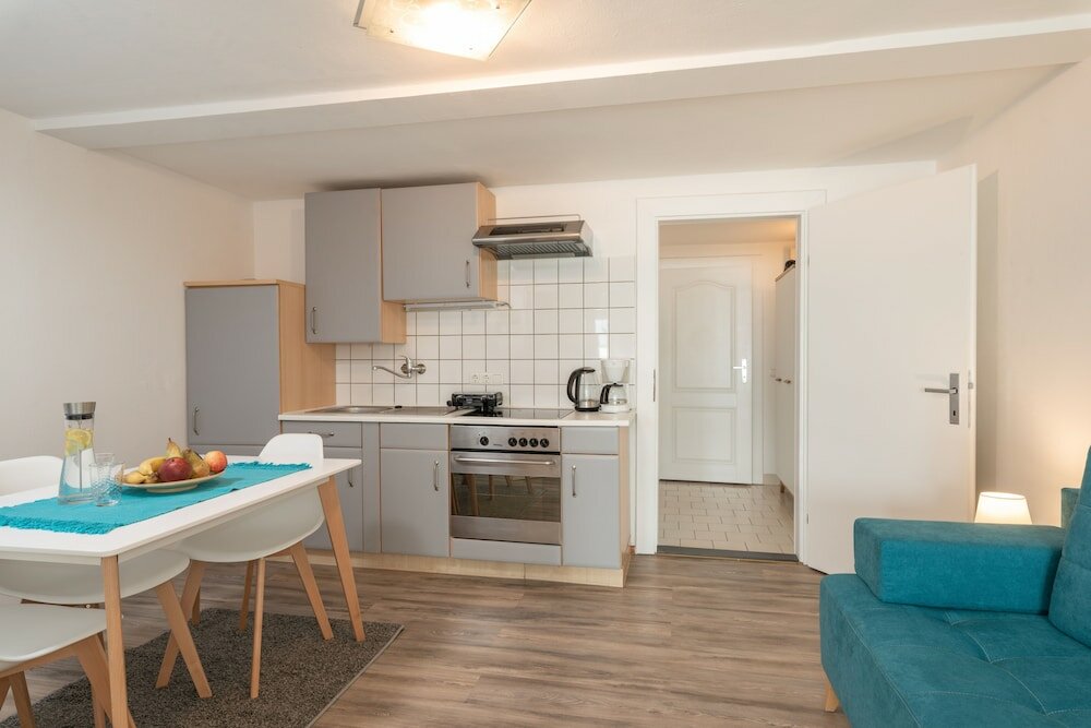 Фото Alpine Hostel Appartements