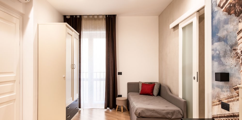 Фото Villena Plaza