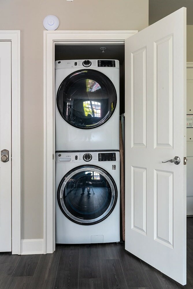 Фото Holy Angels Bywater Hotel and Residences