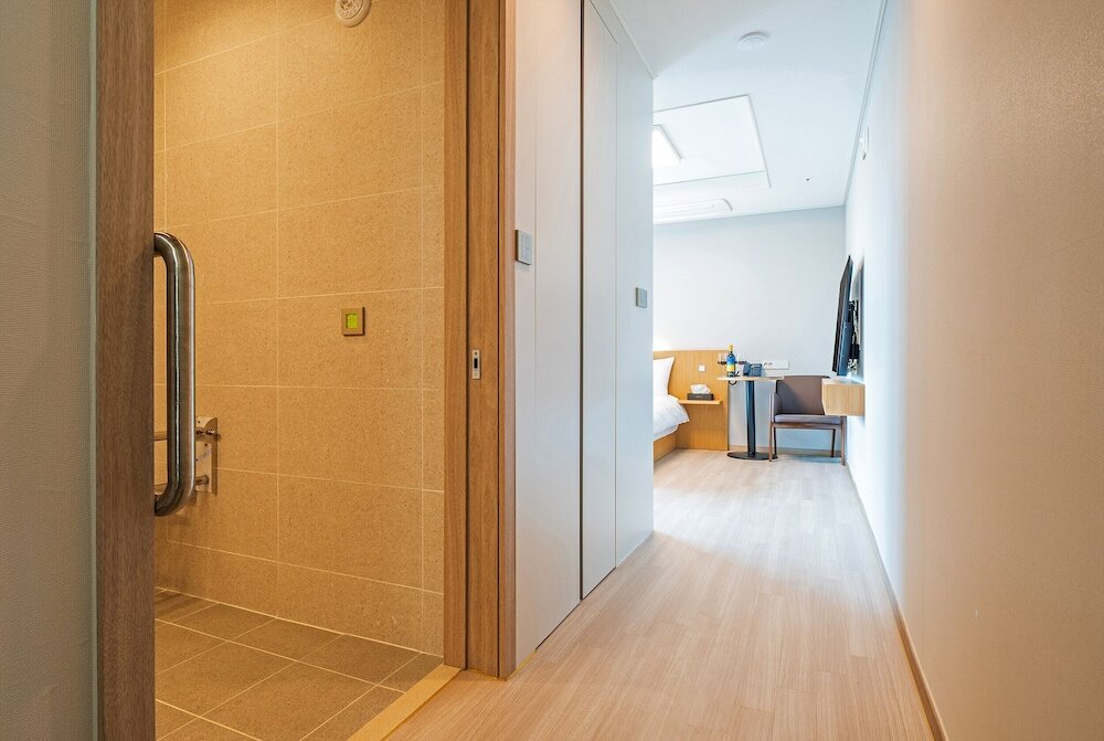 Фото Sokcho i Park Suite Hotel and Residence