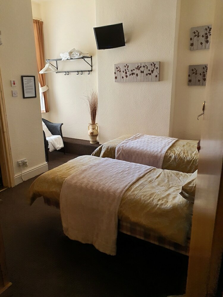 Фото Windsor House Hotel