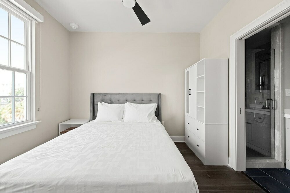 Фото Holy Angels Bywater Hotel and Residences