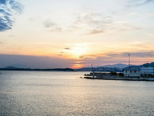Гостиница Sanders Port - Prime Studio Near Piraeus Port в Пирее