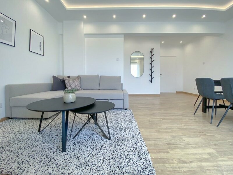 Гостиница Phaedrus Living Downtown Flat 704 в Никосии