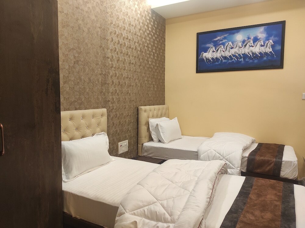 Фото Hotel Friends Palace