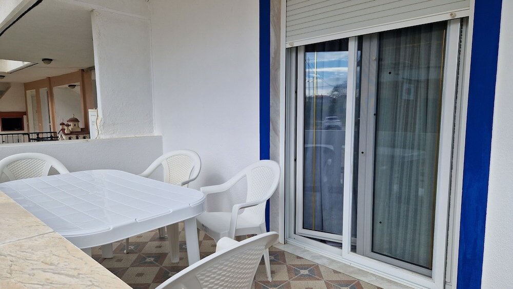 Фото Doukas Aparthotel