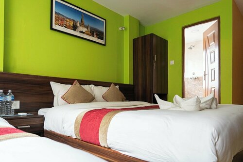 Гостиница Holiday Hostel в Багмати