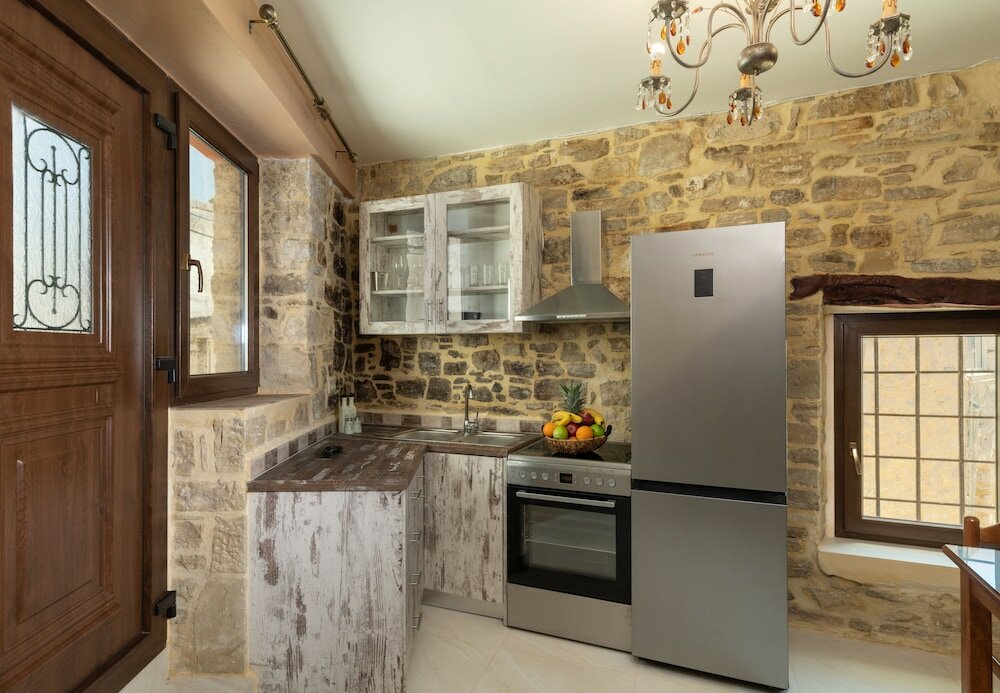 Фото Draganigo Luxury Stone Houses