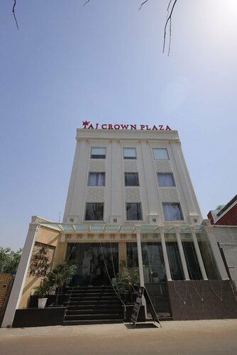 Внешний вид отеля Hotel Taj Crown Plaza в Агре, фото 1