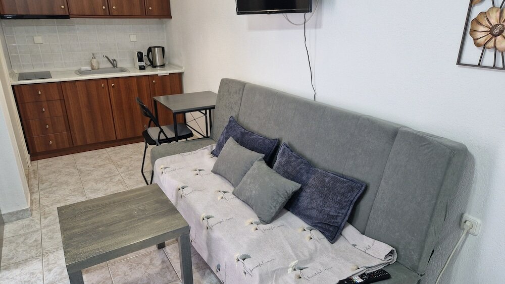 Фото Doukas Aparthotel