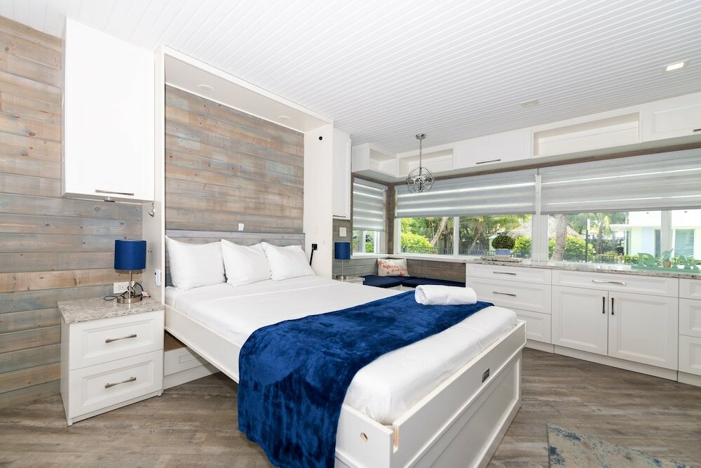 Фото Tropic Isle Boutique Hotel