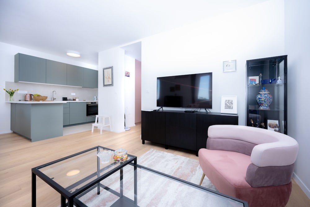 Фото Billie Holiday apartment with balcony