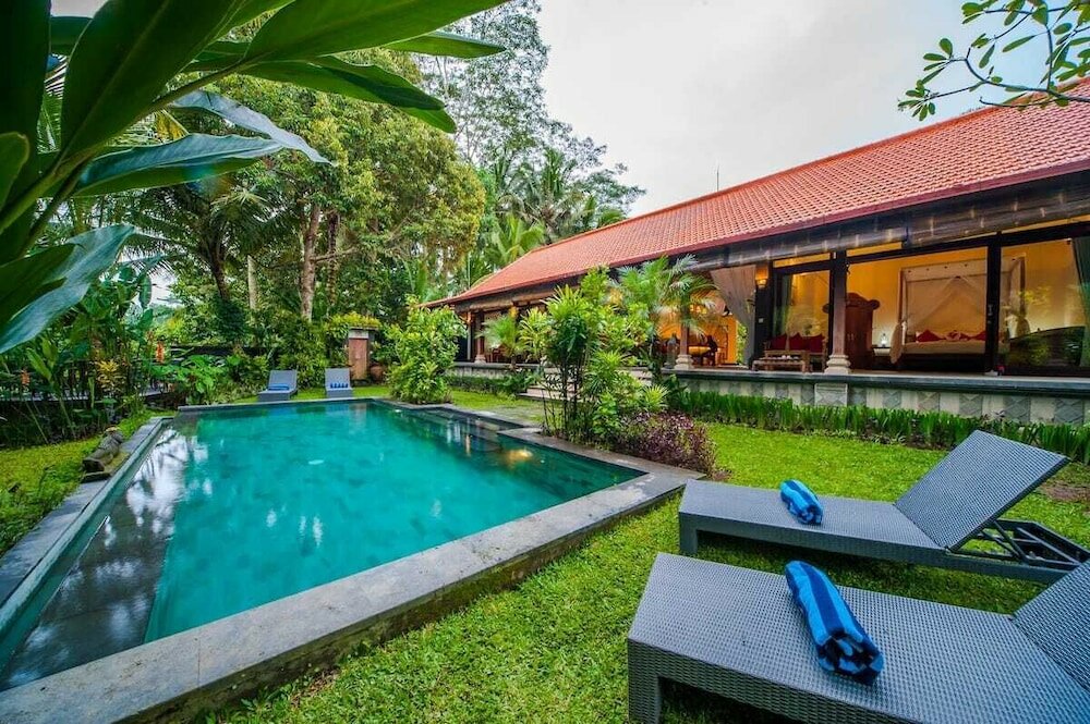 Фото Infinity Jungle View Aashaya Villa Ubud