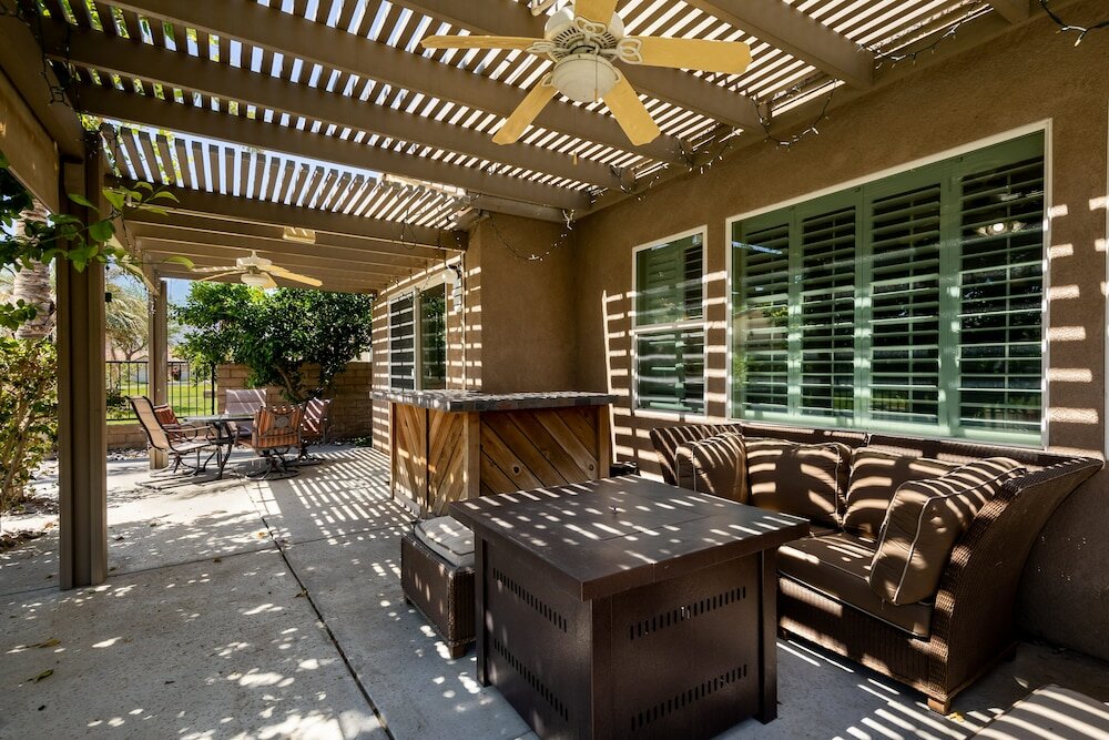 Фото Citrus and Waterfall