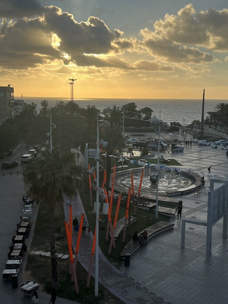 Фото Experience in the square