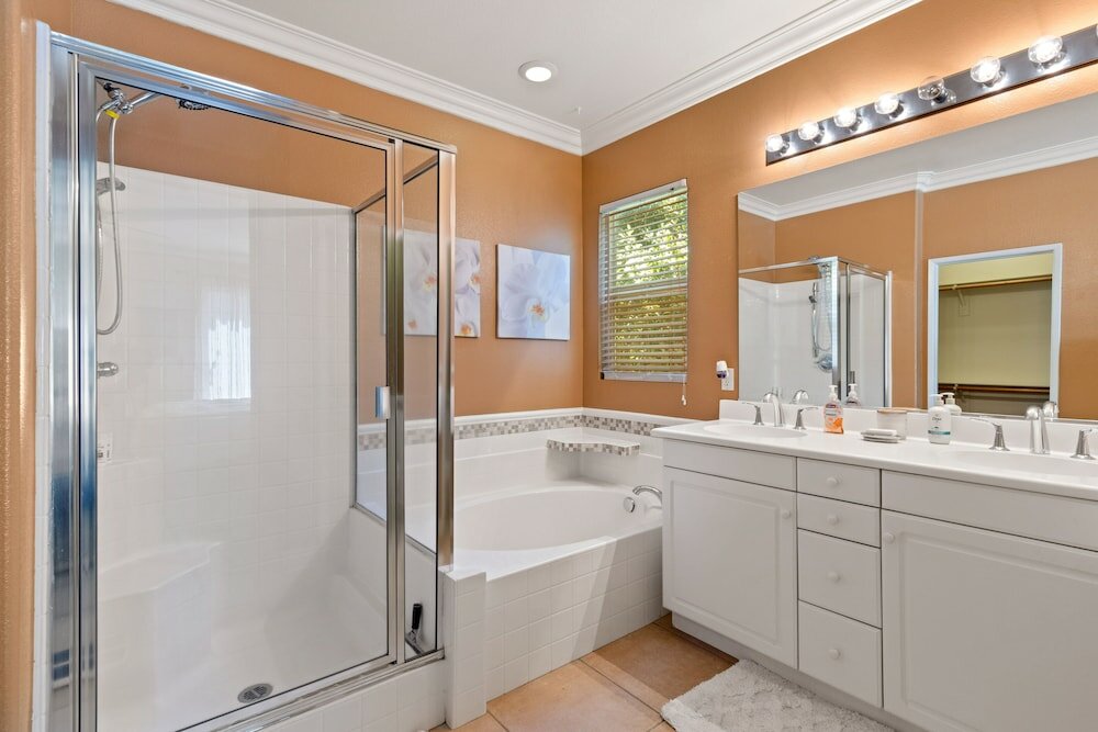 Фото Citrus and Waterfall