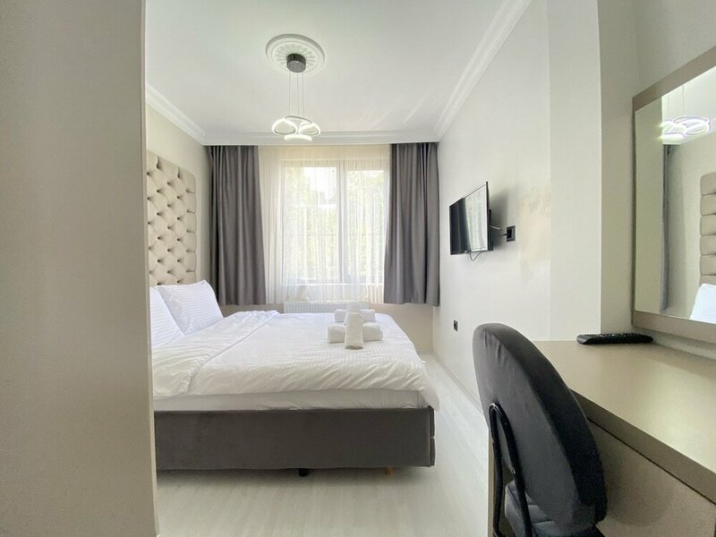 Апартаменты Chic Studio 1 min to Trump Mall and Metro in Sisli в Шишли