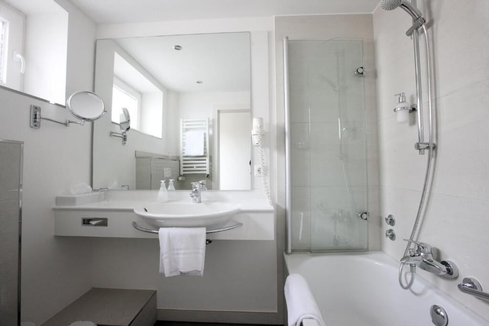 Фото Hotel Kirchspiels Gasthaus