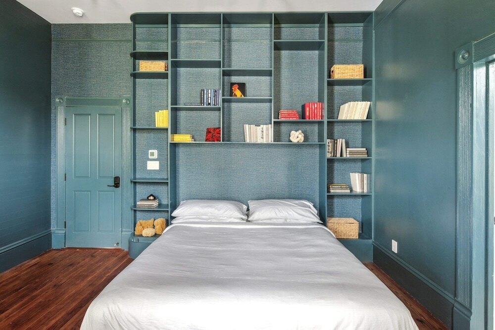 Фото Grand Maloney Hotel