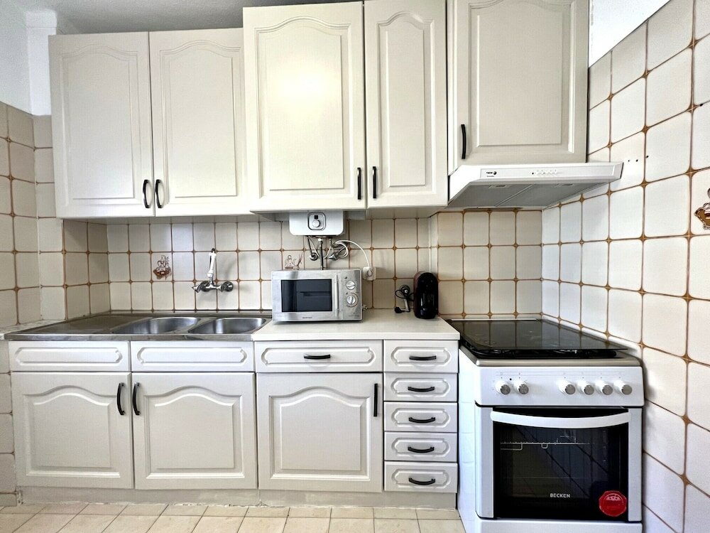 Фото Vilamoura Palm Tree With Pool by Homing