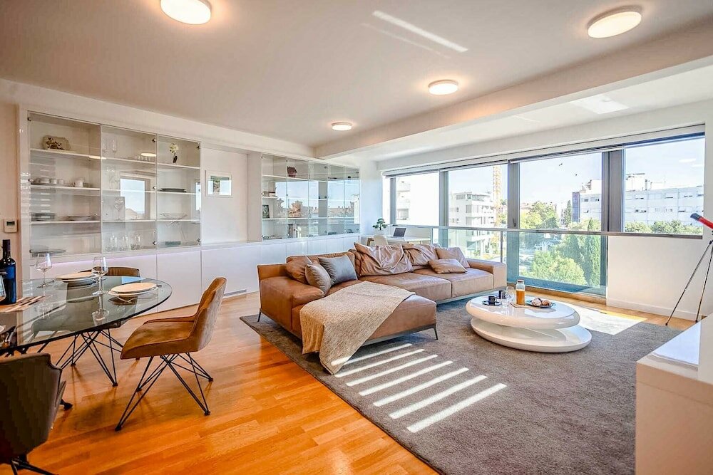 Фото SolStar Apartment