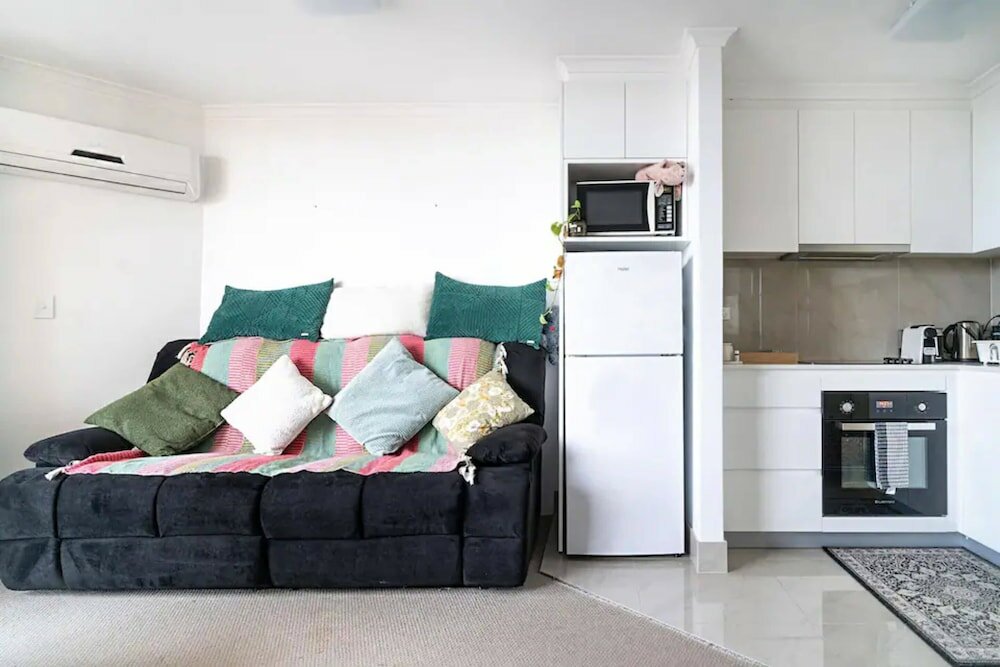 Фото Central & Cosy 1br Overlooking the City