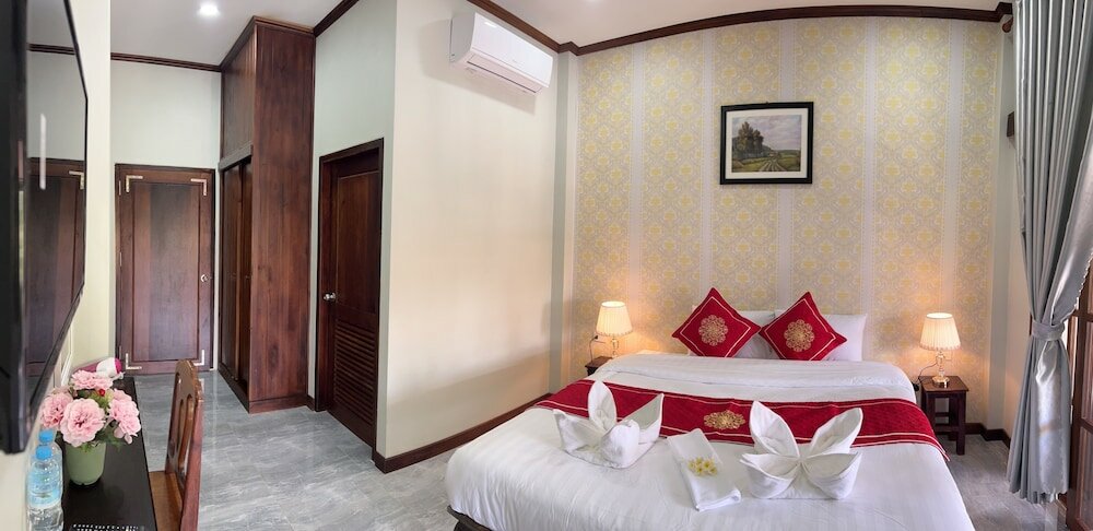 Фото Le KhounSok Boutique Hotel