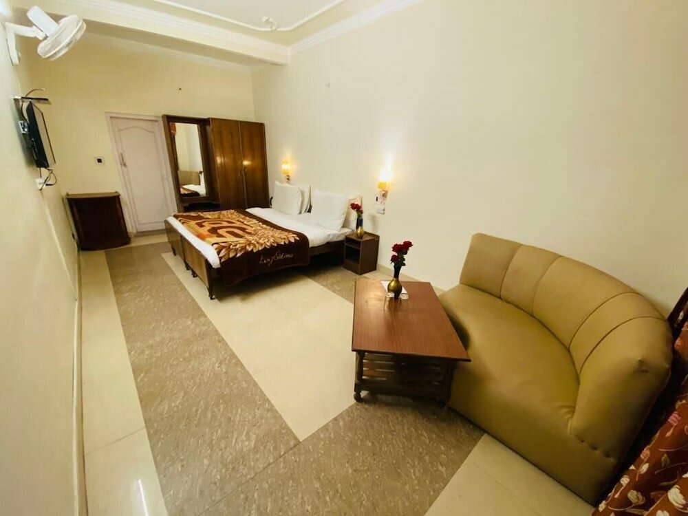 Фото Hotel Aroma Nainital