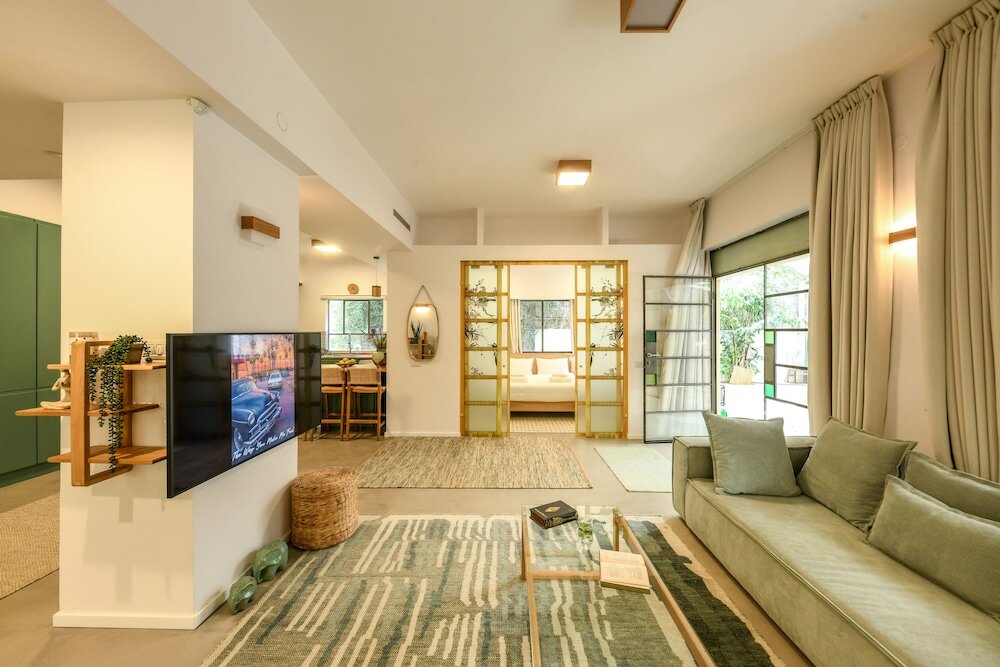 Фото Charming 2br Apt w a Breathtaking Patio