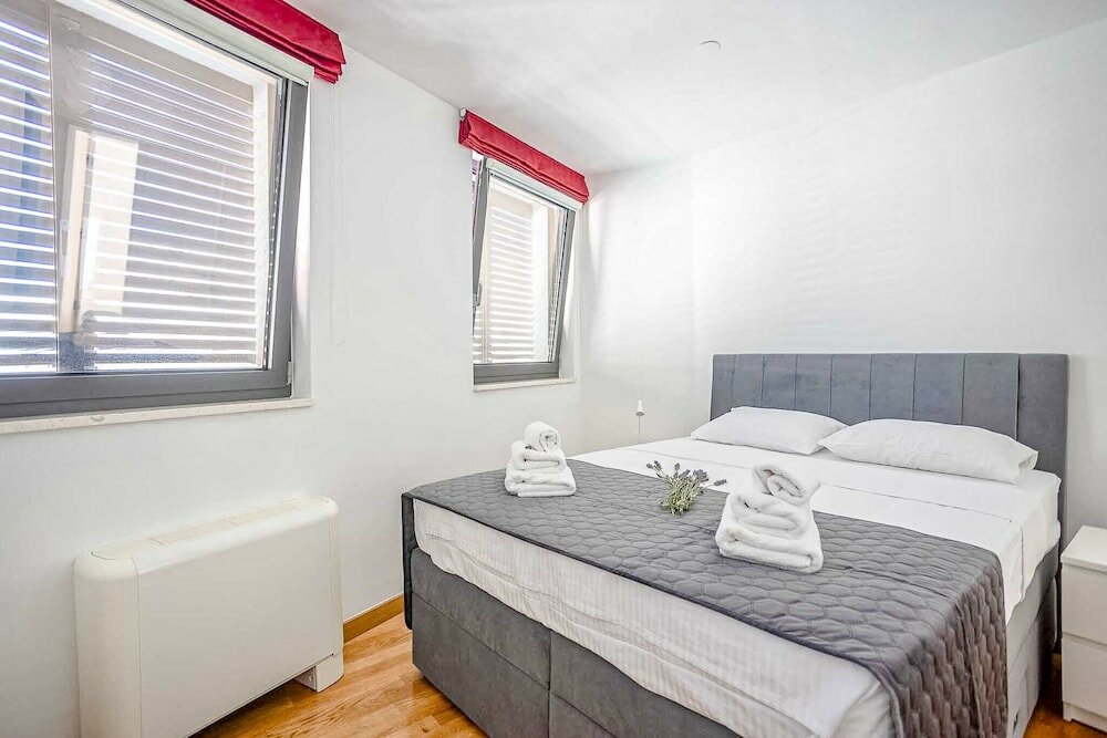 Фото SolStar Apartment