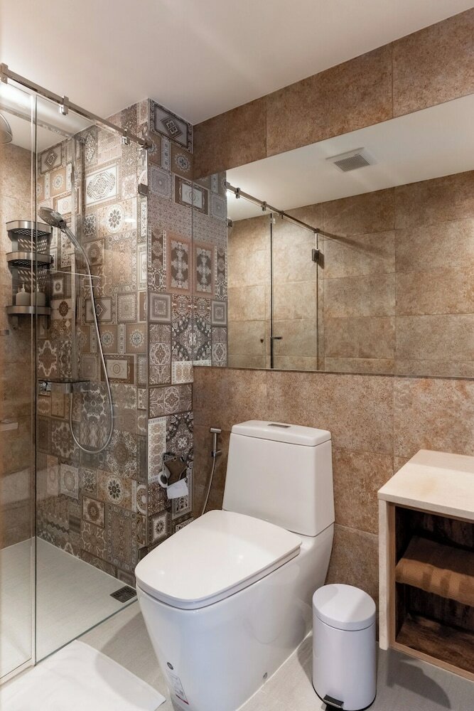 Фото The Title V X203