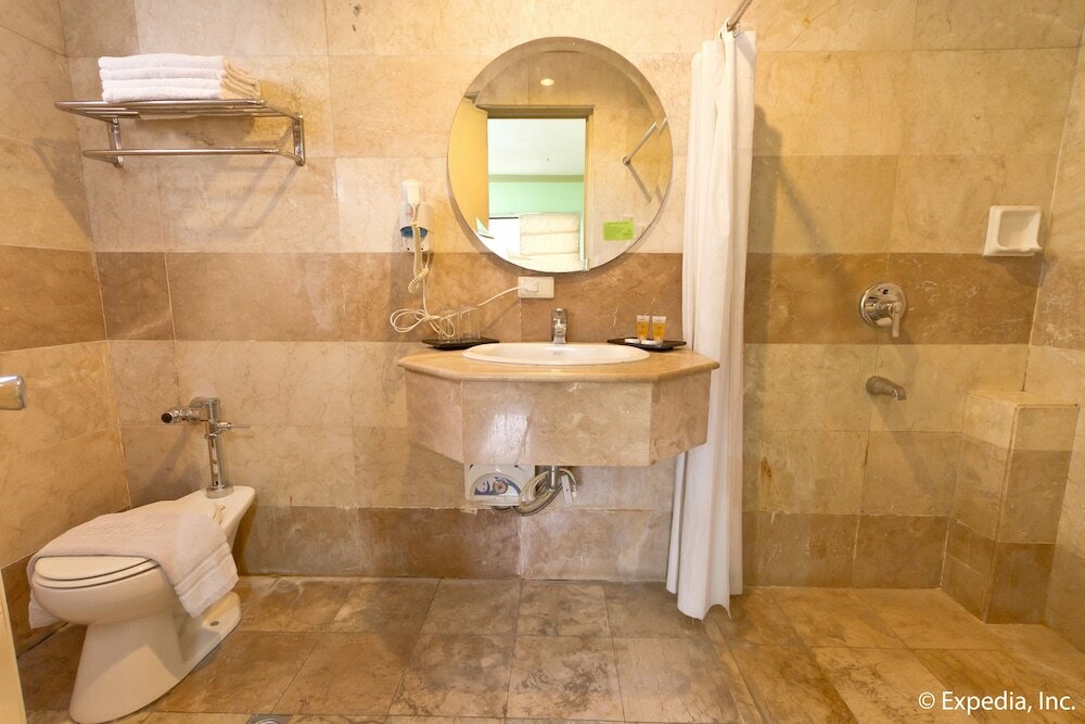 Фото Crown Regency Residences - Cebu