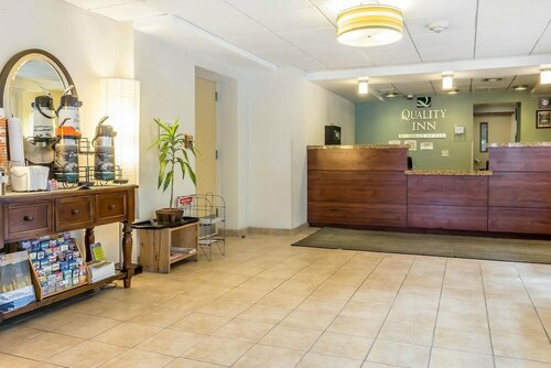 Гостиница Quality Inn Flamingo в Атлантик-Сити