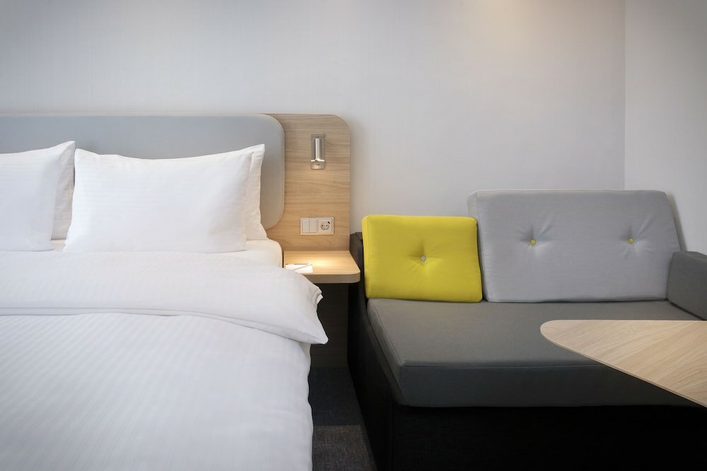 Фото Holiday Inn Express Baden-Baden, an Ihg Hotel