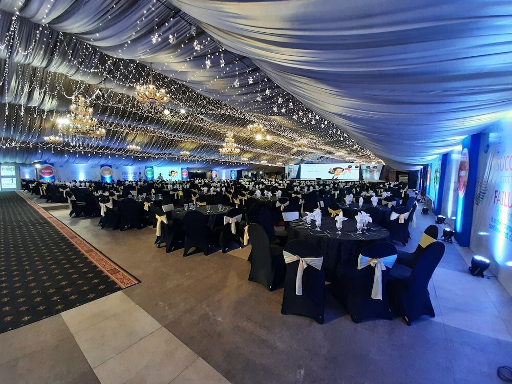 Фото Ramada Plaza by Wyndham Karachi Airport Hotel