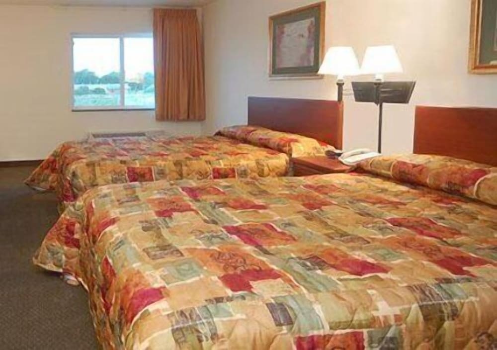 Фото Rodeway Inn