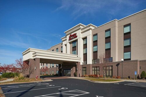 Гостиница Hampton Inn & Suites Rogers